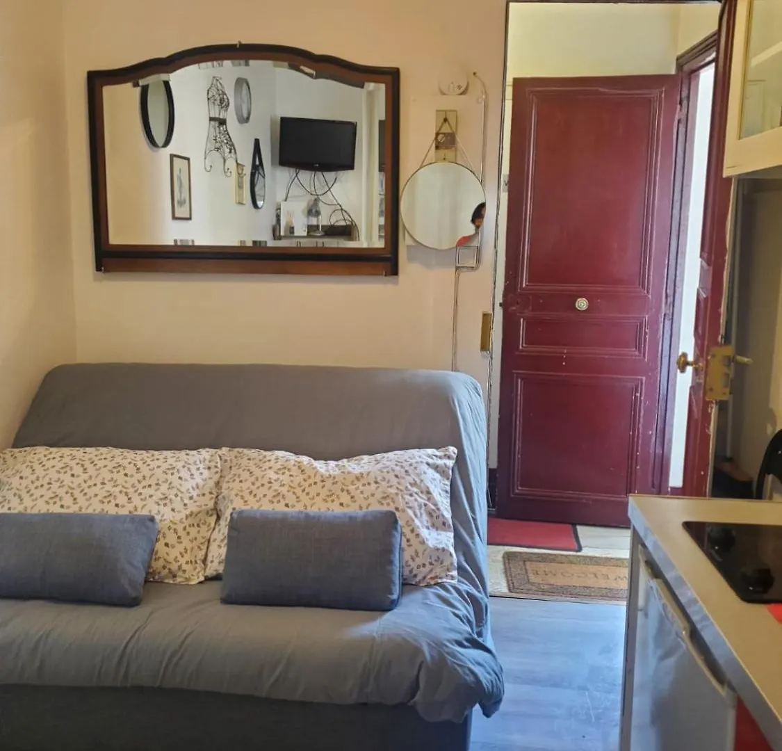 Apartament Cozy Nest In Montmartre